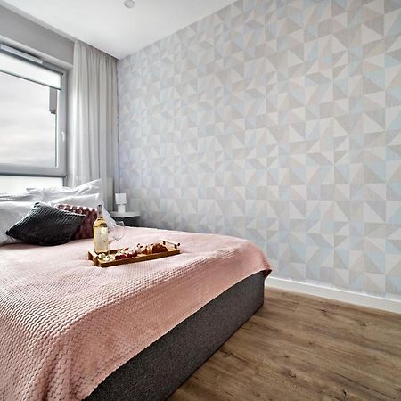 Komputerowa Serviced Apartments By P&O Varşova Dış mekan fotoğraf