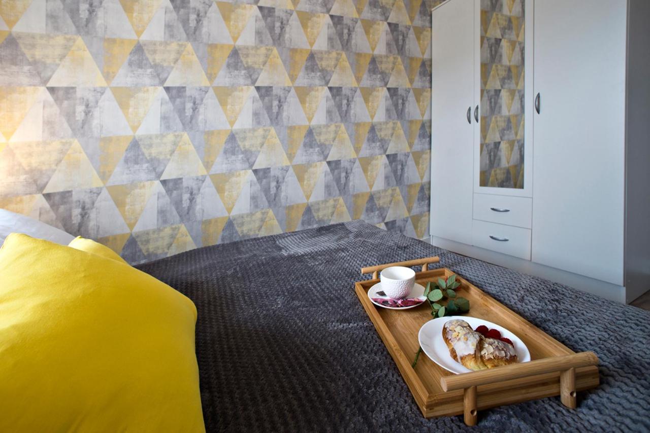 Komputerowa Serviced Apartments By P&O Varşova Dış mekan fotoğraf